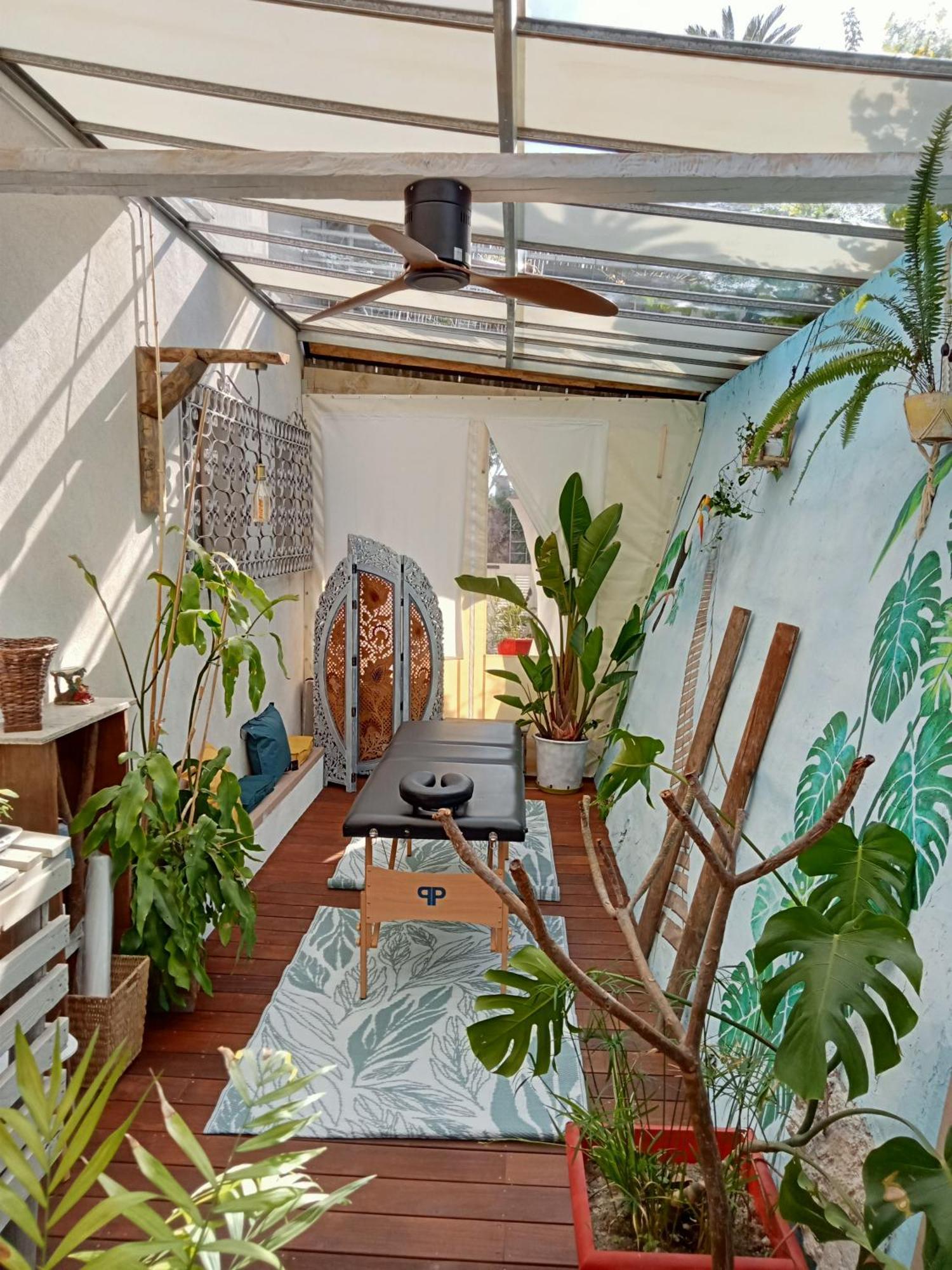 Logement De Charme Avec Piscine Et Jacuzzi Carnoules  エクステリア 写真